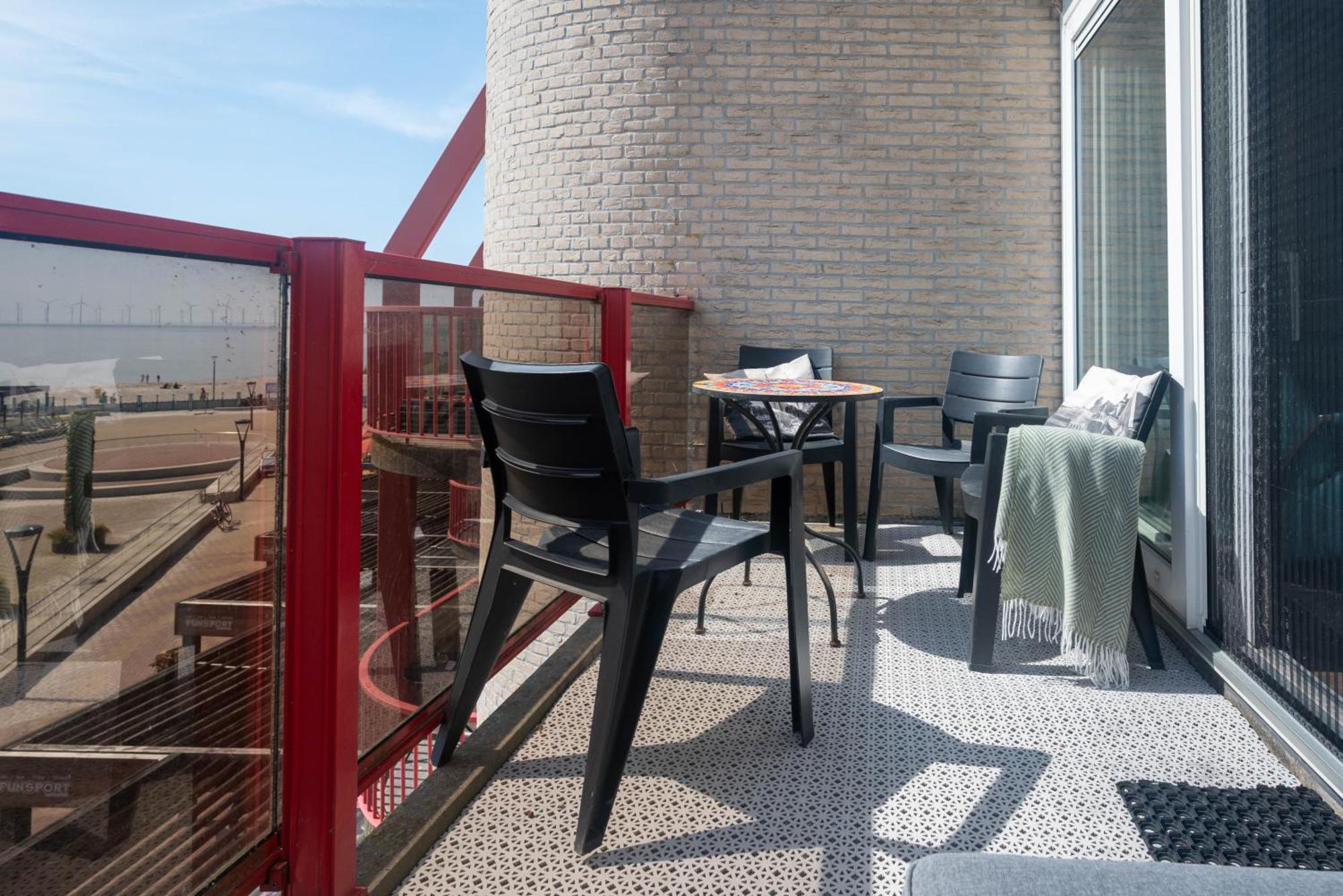 Zuiderzeestate 35, Prachtig Appartement Aan Het Ijsselmeer Makkum Extérieur photo