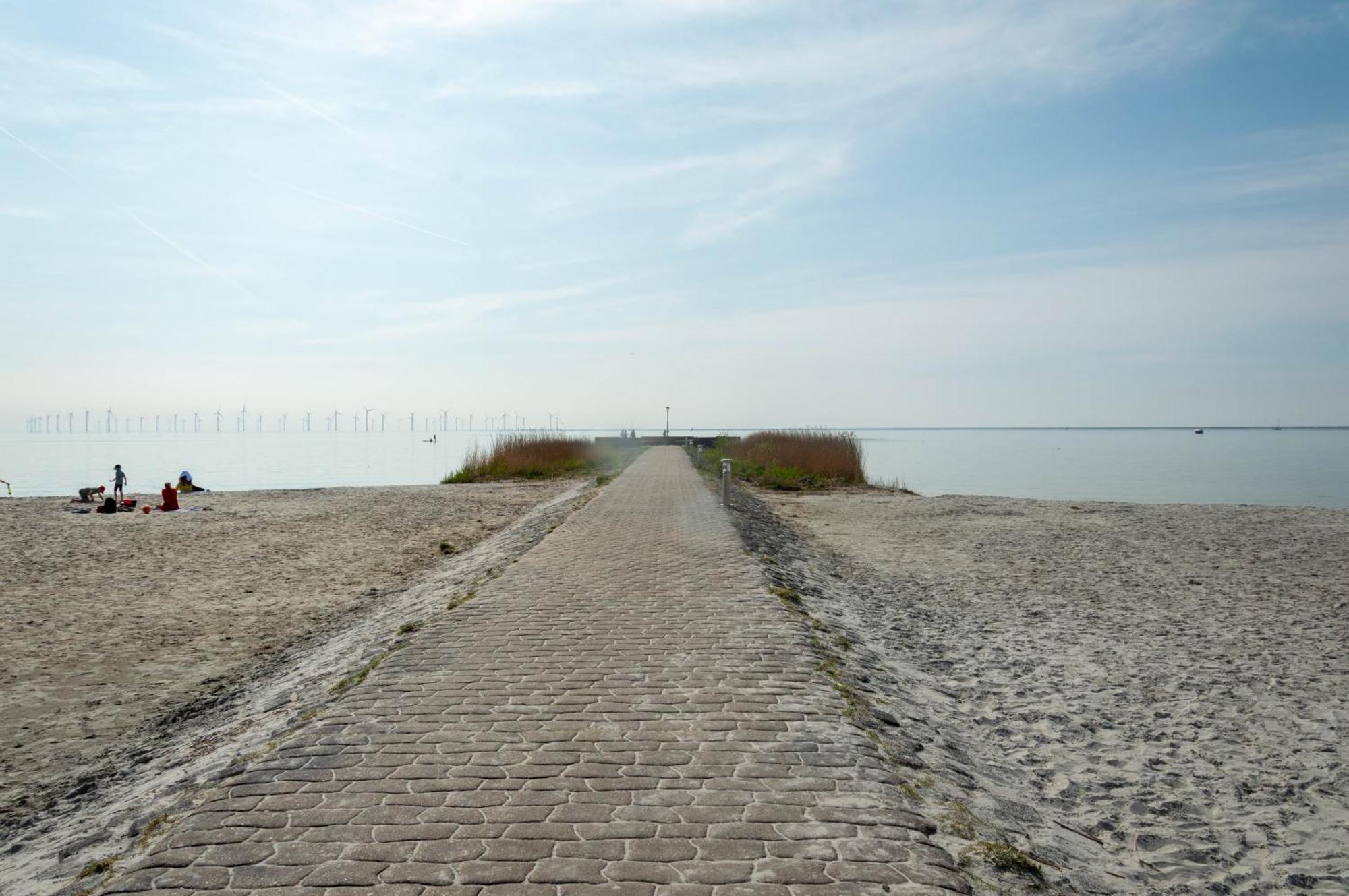 Zuiderzeestate 35, Prachtig Appartement Aan Het Ijsselmeer Makkum Extérieur photo