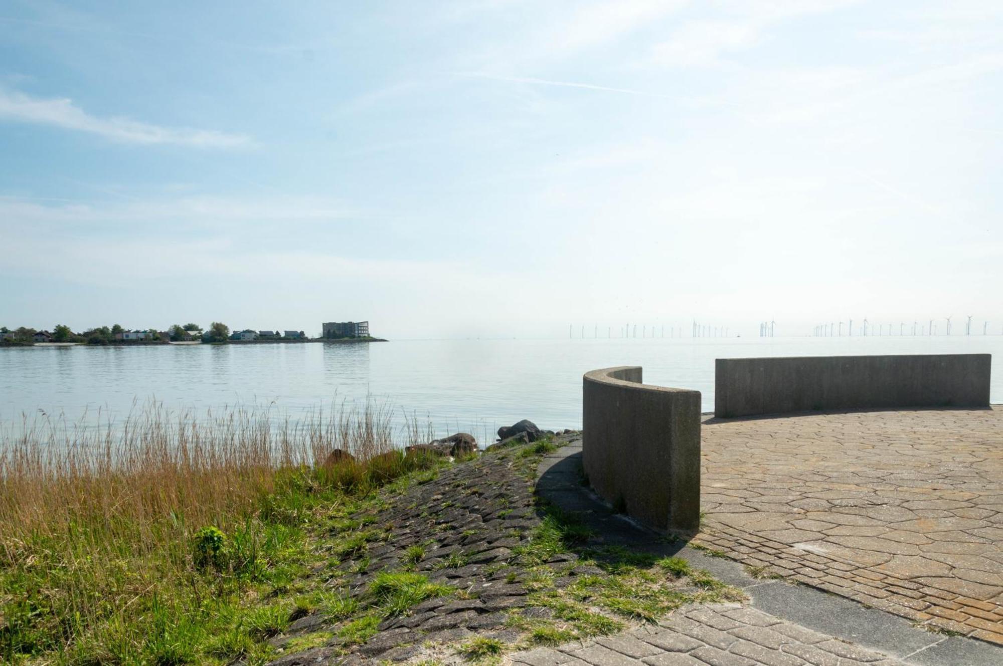 Zuiderzeestate 35, Prachtig Appartement Aan Het Ijsselmeer Makkum Extérieur photo